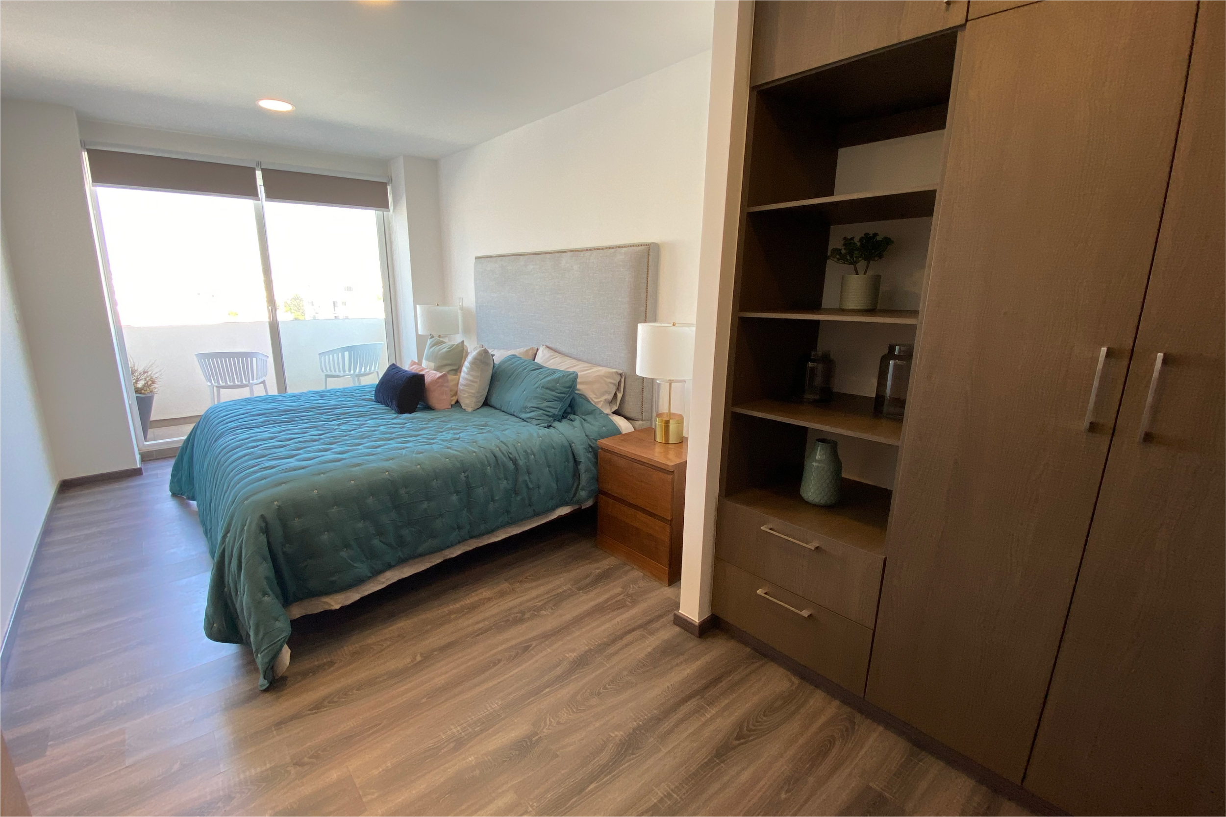 STACIA_Avanti_1200x800-06