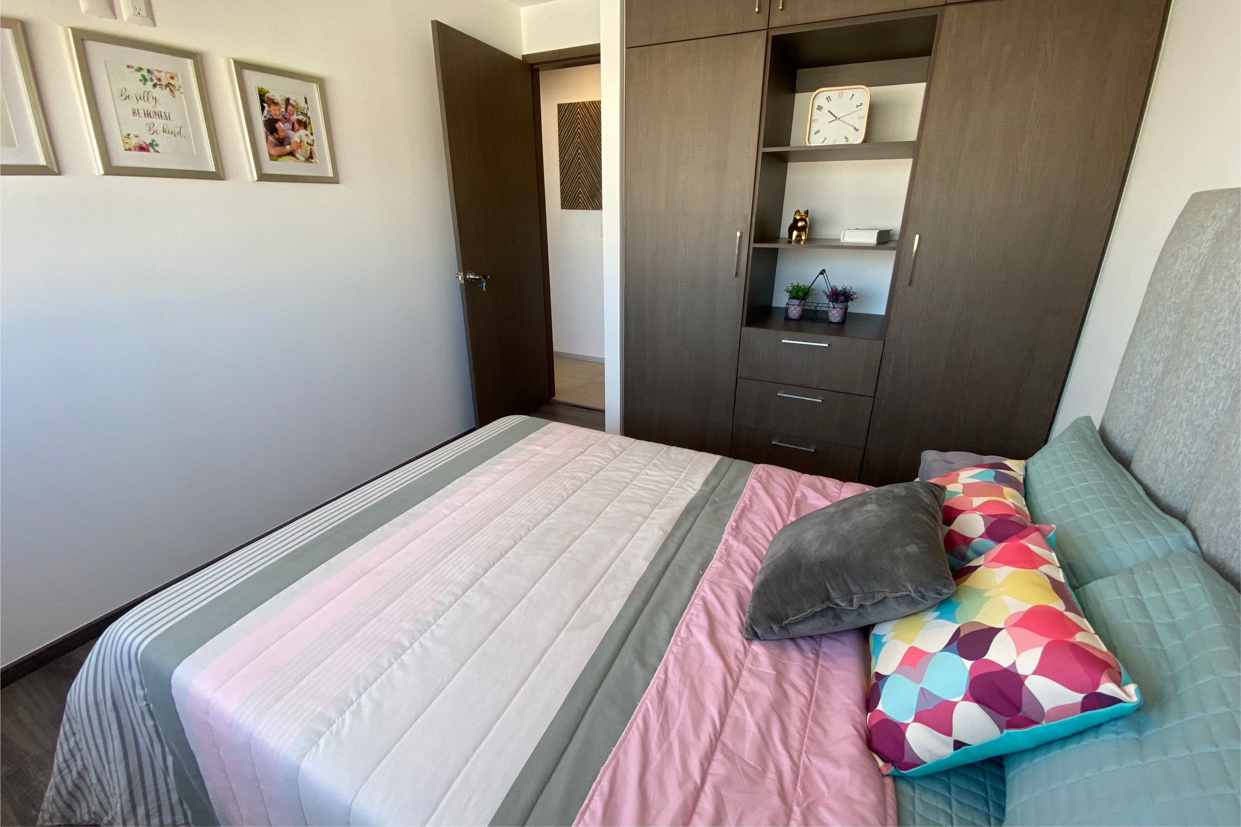 STACIA_Avanti_1200x800-08